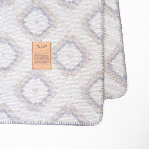 Blanket Chic home wool throw MM